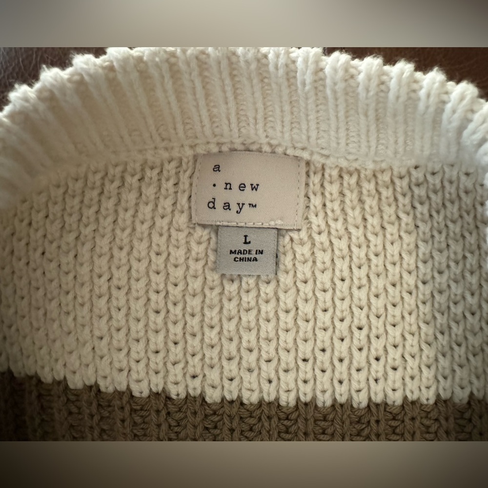A New Day Crew Neck Sweater Chunky Knit - Picture 2 of 4